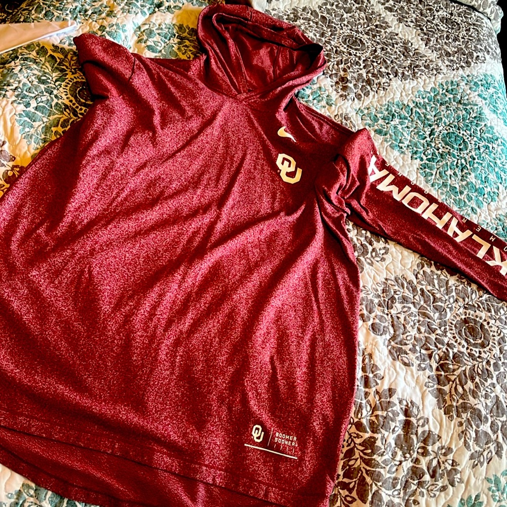 Oklahoma Sooners hooded lightweight pullover